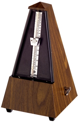 Wittner Pyramid Walnut grain