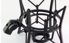 Microfon de studio AKG P220