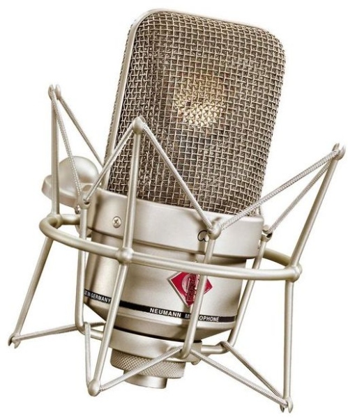 Neumann TLM 49
