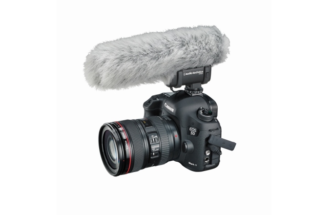 Microfon condenser de tip shotgun cu montare pe camera de filmat Audio-Technica AT8024