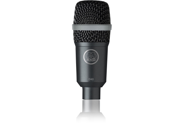AKG D40