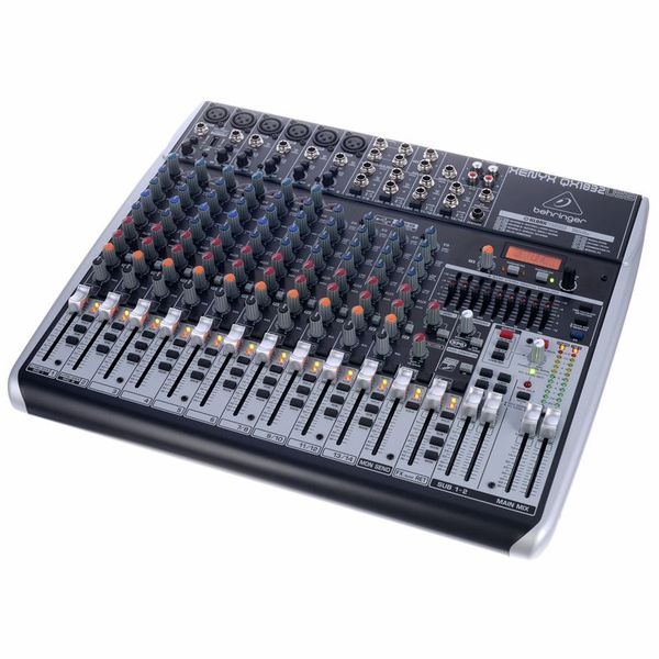 Behringer Xenyx QX1832USB