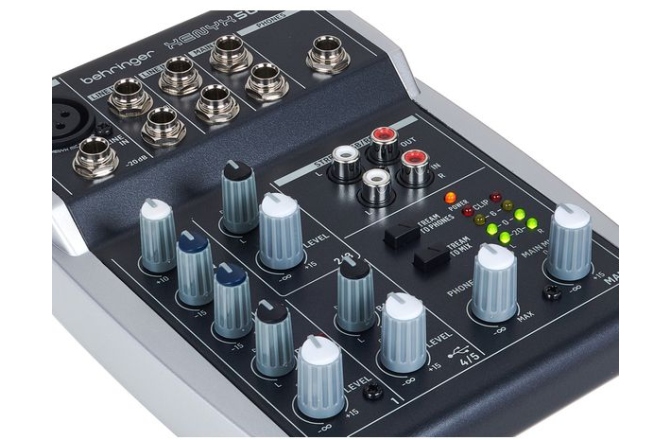 Mixer Analogic cu 5 Canale Behringer Xenyx 502S