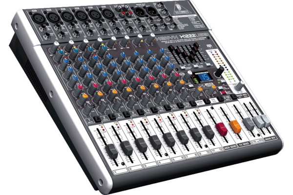 Behringer Xenyx X1222USB