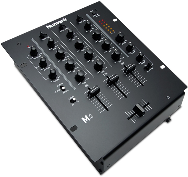 Mixer de DJ cu 3 canale Numark M4 Black