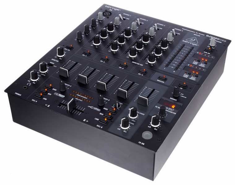 Mixer DJ Behringer DJX900USB