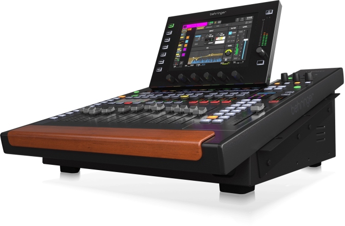 Mixer stereo digital Behringer WING Compact