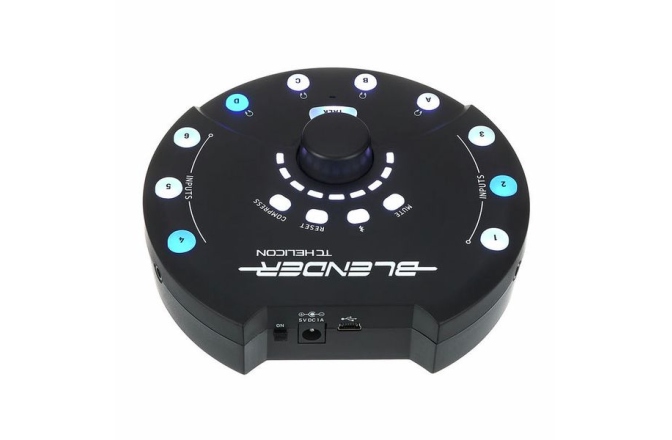 Mixer Stereo Portabil cu Interfață Audio USB TC Helicon BLENDER