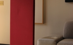 Panou acustic GIK Acoustics Freestand Acoustic Gobo Red EJ076