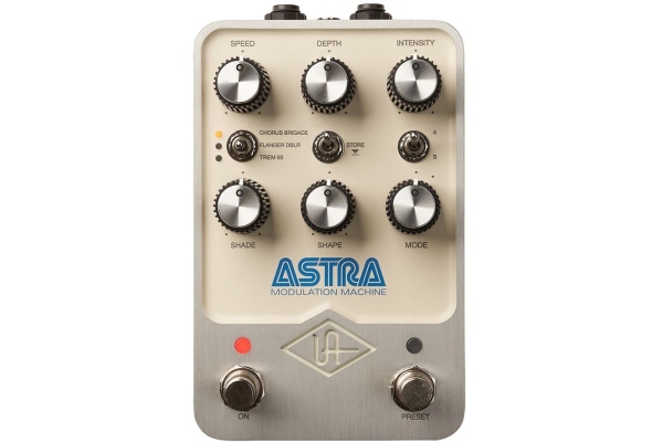 UAFX Astra Modulation Pedal