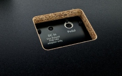 Pian digital cu 88 de clape Roland HP-704 CH