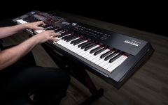 Pian digital de scenă Roland RD-2000 EX