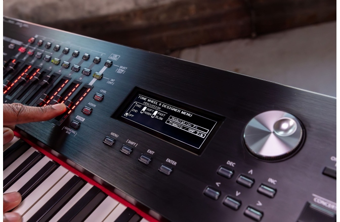 Pian digital de scenă Roland RD-2000 EX