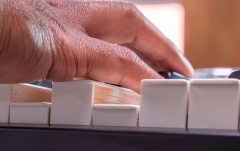 Pian digital de scenă Roland RD-2000 EX