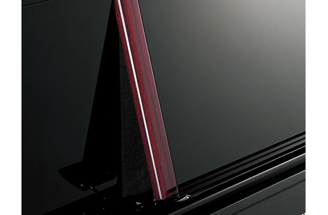 Pianina profesionala Yamaha YUS5 PE