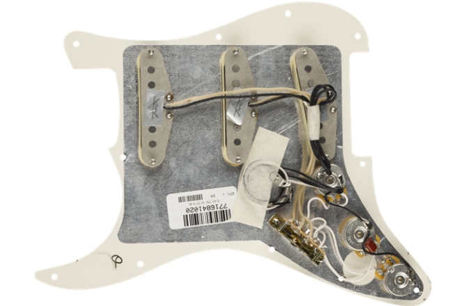 Pickguard  Fender Pre-Wired Strat Pickguard Custom Shop Custom '69 SSS Parchment 11 Hole PG