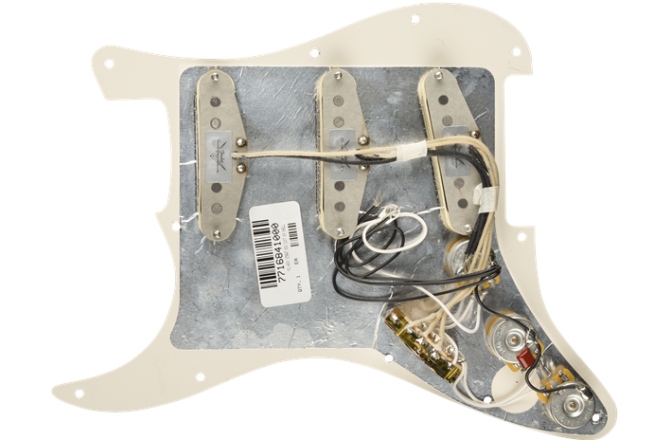 Pickguard  Fender Pre-Wired Strat Pickguard Custom Shop Custom '69 SSS Tortoise Shell 11 Hole PG