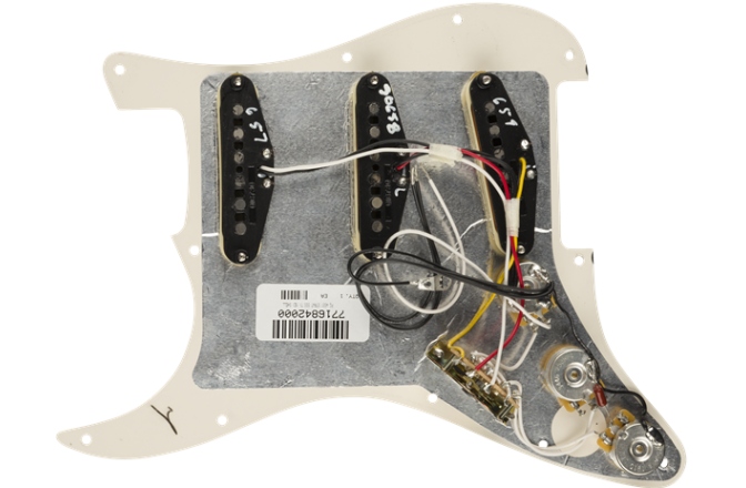 Pickguard Fender Pre-Wired Strat Pickguard Tex-Mex SSS Tortoise Shell 11 Hole PG