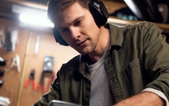 Protecții urechi Alpine Defender Earmuffs