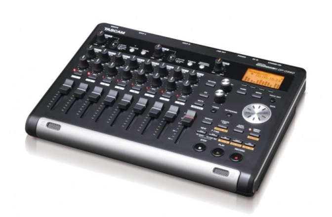 Recorder stereo portabil  Tascam DP-03SD