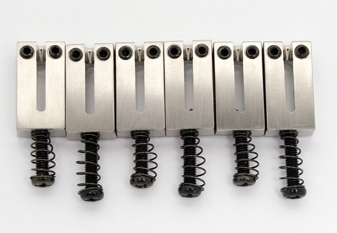 Set 6 saboti pentru tremolo Kluson Steel Saddles Fender Style