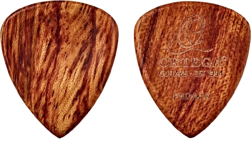 Ortega Padouk Wood Picks Curved 2pcs OGPW-PD2