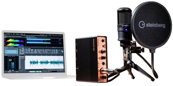 Steinberg UR12 Podcast Starter Pack