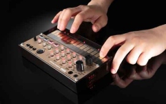 Sintetizator analogic Korg Volca Keys