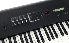 Sintetizator digital Yamaha MX88