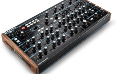 Sintetizator polifonic Novation Peak
