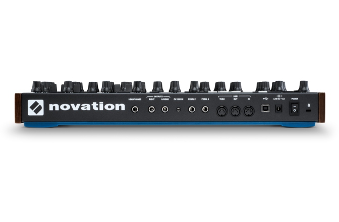 Sintetizator polifonic Novation Peak