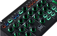 Sintetizator semi-modular de tip plug-out  Roland System-1m