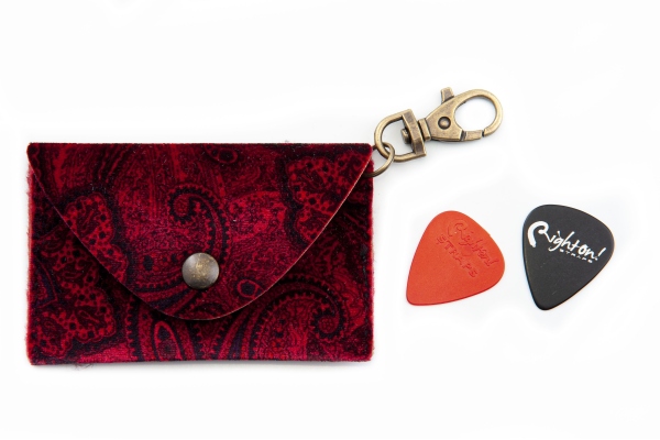 Pick Pouch Paisley Red