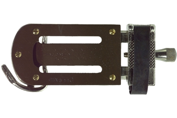 Taietor (cutter) ancii Cordier Saxofon Tenor