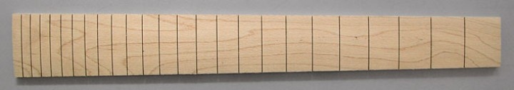 Göldo Fingerboard 24 Maple Planed