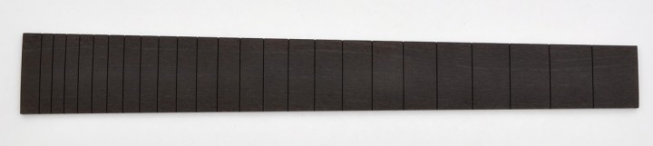 Göldo Fingerboard 24 Slotted Ebony