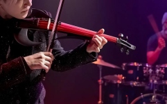 Vioară electrică Yamaha YEV104 Pro DR Electric Violin